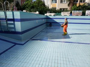 havuz-temizleme-yikama-hizmeti